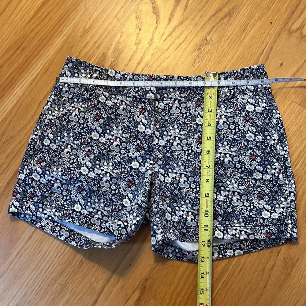 J.Crew liberty art fabric shorts size 2 blue floral Meadow print